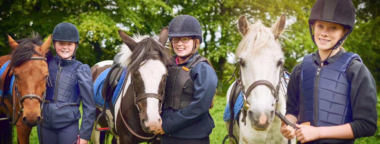 Barnridkläder och Leksaker